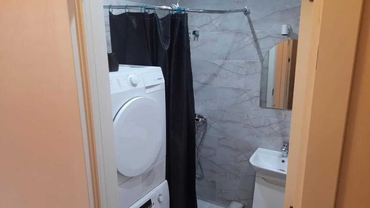 The Comfortable And Beautiful Apt In Tbilisi